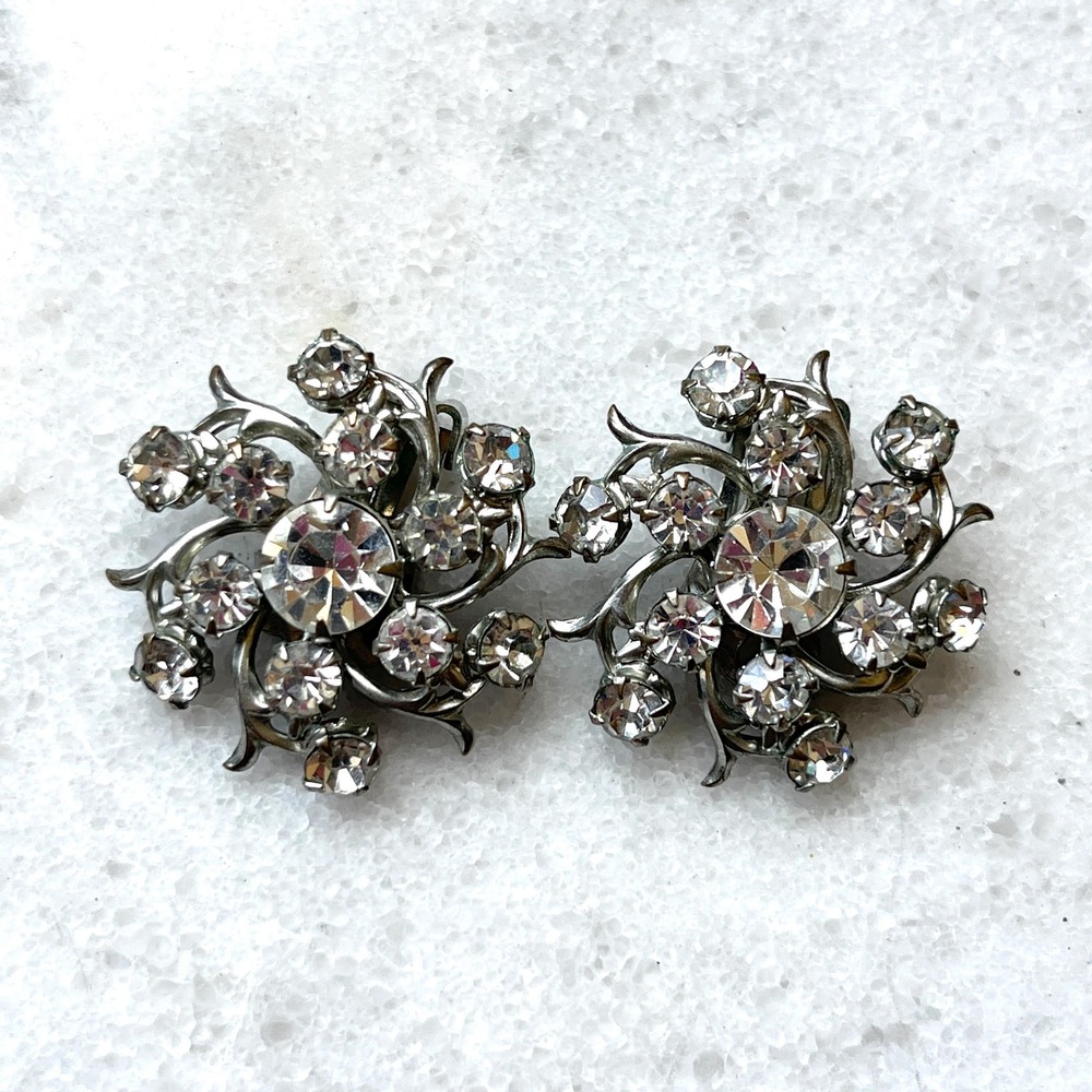 Vintage Snowflake Starburst Atomic Silver Tone Clip-On Earrings w/ Rhinestones